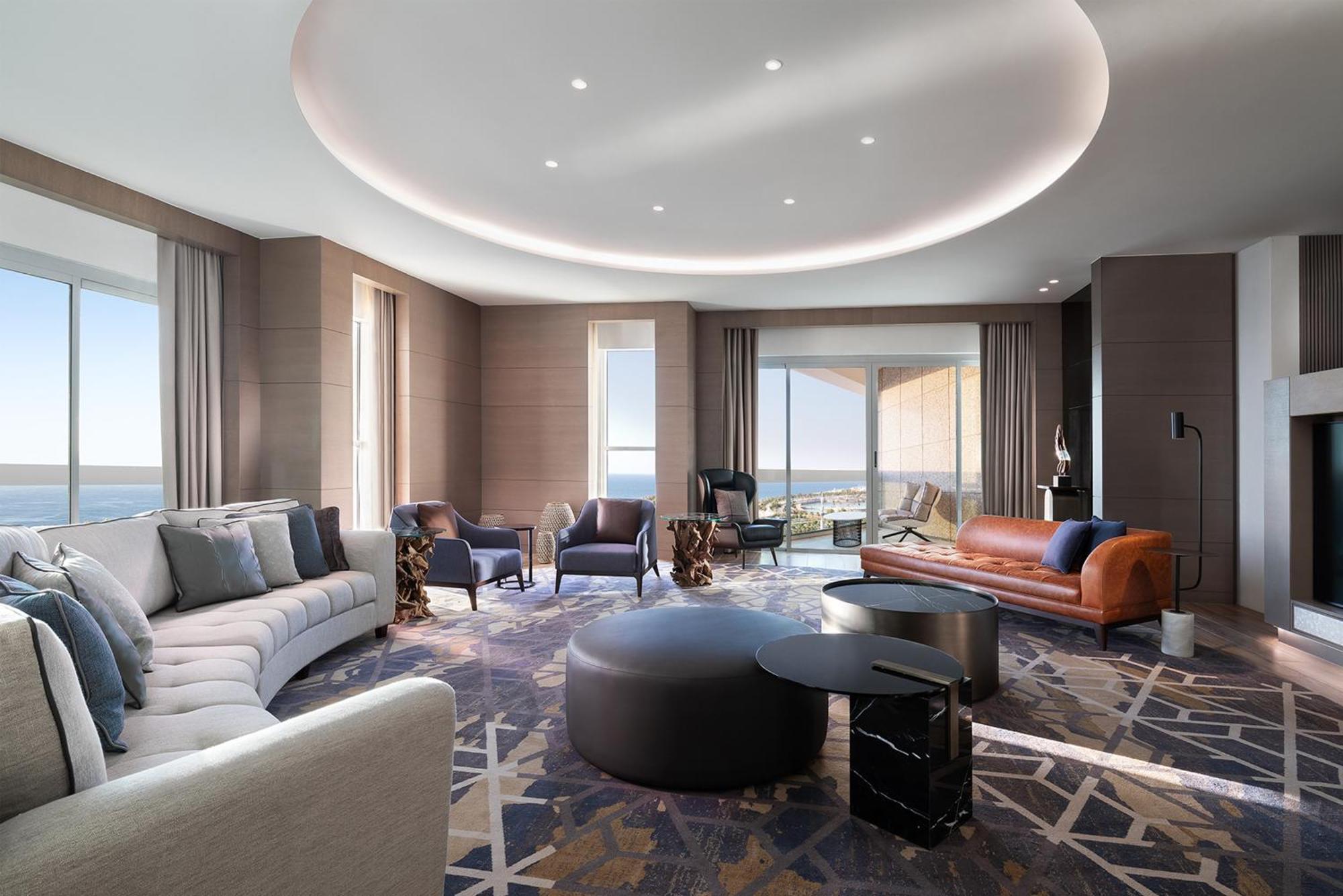 Sheraton Jeddah Hotel - Saudi Brothers Commercial Company Branch Exteriér fotografie The living room of a three-bedroom apartment