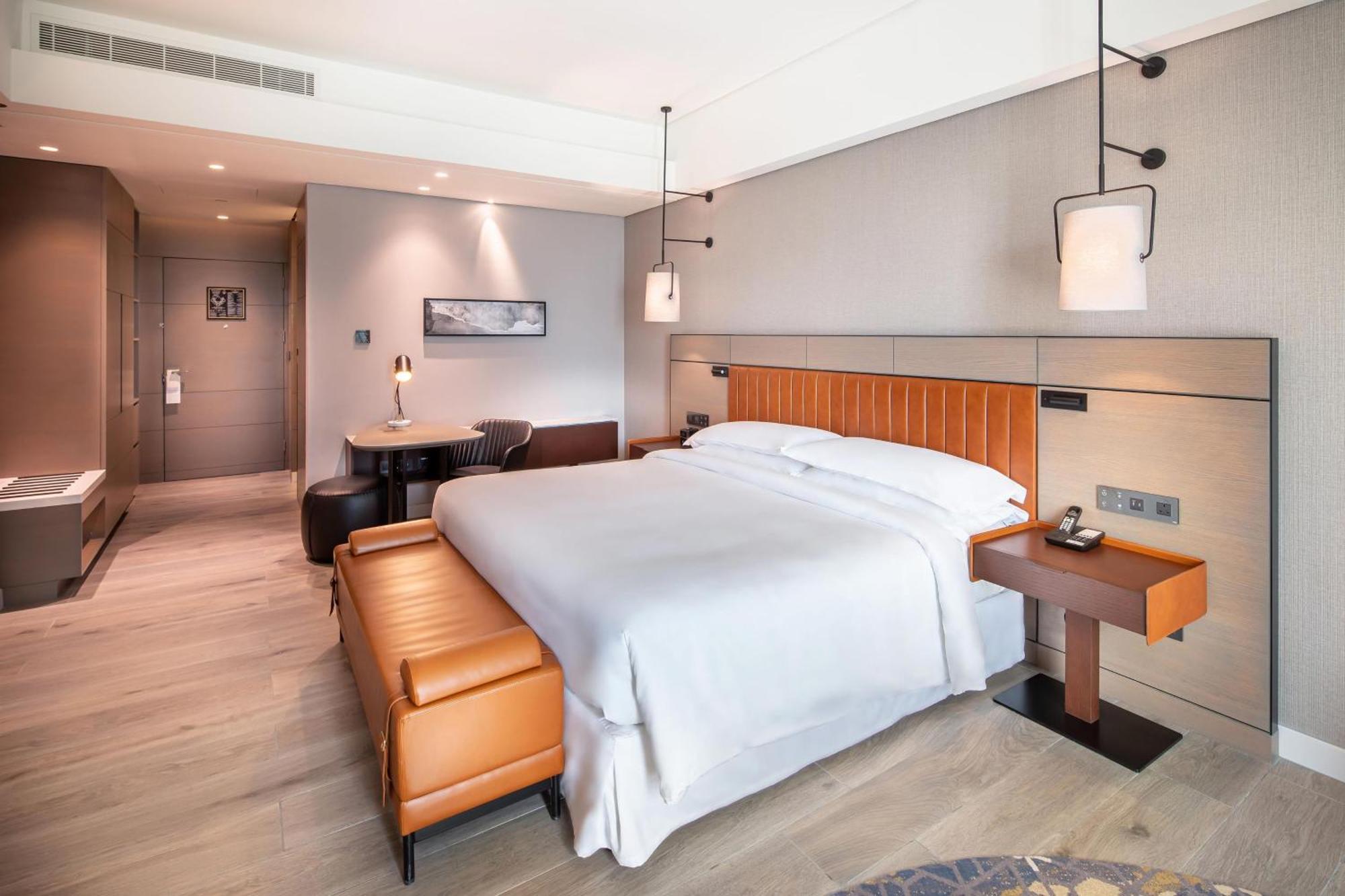Sheraton Jeddah Hotel - Saudi Brothers Commercial Company Branch Exteriér fotografie Deluxe Room